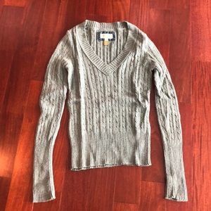 American Eagle v-neck sweater light green size med